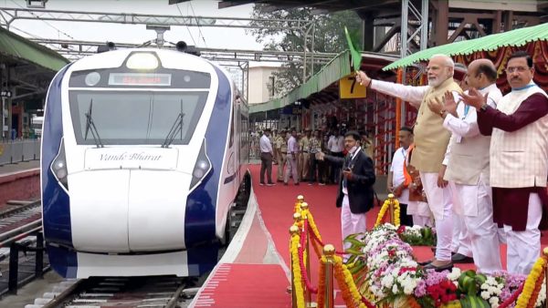 ಡಬಲ್ ಡೆಕ್ಕರ್ ರೈಲಿಗೆ ಬೇಡಿಕೆ ಇಲ್ಲ