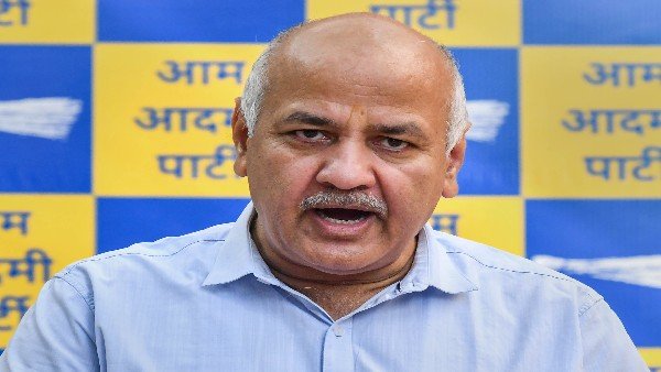 ಸಿಸೋಡಿಯಾ, ಕೇಜ್ರಿವಾಲ್ ಟ್ವೀಟ್ 