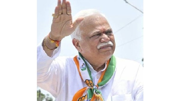 RV Deshpande has been awarded Best MLA Award 2022