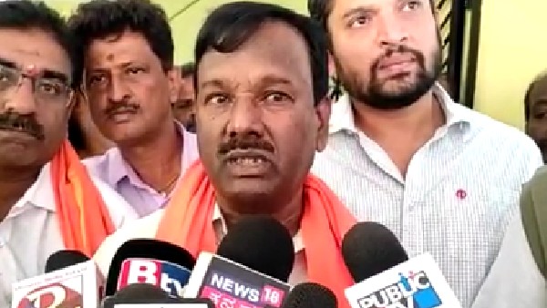 ಮುಖ್ಯಮಂತ್ರಿಗಳ ಹೇಳಿಕೆಗೆ ರಾಜ್ಯದ ಸರ್ವಪಕ್ಷಗಳು ಬೆಂಬಲಿಸಿವೆ ಮುಖ್ಯಮಂತ್ರಿಗಳ ಹೇಳಿಕೆಗೆ ರಾಜ್ಯದ ಸರ್ವಪಕ್ಷಗಳು ಬೆಂಬಲಿಸಿವೆ