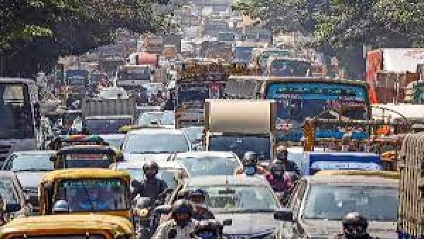 ಪೀಕ್ ಅವರ್ಗಳಲ್ಲಿ ಮಾತ್ರ ನಿರ್ಬಂಧ ಪೀಕ್ ಅವರ್ಗಳಲ್ಲಿ ಮಾತ್ರ ನಿರ್ಬಂಧ