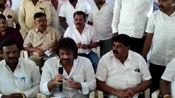 ಸಮಾವೇಶಕ್ಕೆ ರಾಹುಲ್ ಗಾಂಧಿ ಬರುತ್ತಾರೆ ಸಮಾವೇಶಕ್ಕೆ ರಾಹುಲ್ ಗಾಂಧಿ ಬರುತ್ತಾರೆ