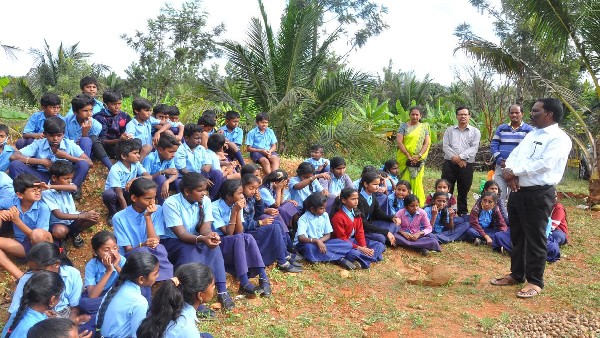  ಛಲ ಬಿಡದೆ ಬರಡು ಭೂಮಿಯಲ್ಲಿ ಕೃಷಿ