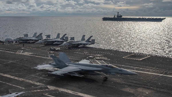 China Fighter jet flew within six metres of US Surveillance plane