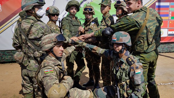 As China lurks, India to get new missile; can strike targets 500 km away: Report