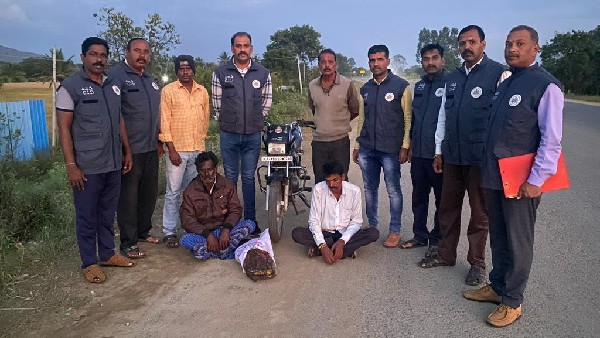 Wild Elephant And Bear Attack On Farmers At Hanur