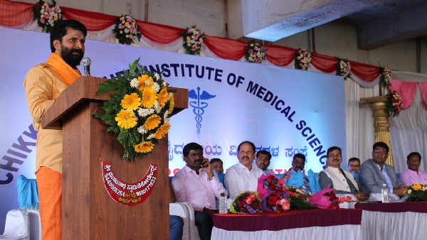 ನಿಮ್ಮ ಮಕ್ಕಳನ್ನು ನಮ್ಮ ಮಕ್ಕಳ ರೀತಿ ನೋಡಿಕೊಳ್ಳುತ್ತೇವೆ