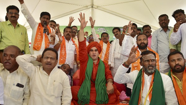 OBC Commission submits an interim report to CM Bommai on Panchamasali community