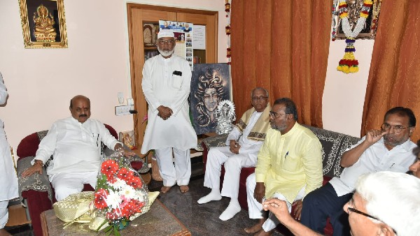  CM Basavaraj Bommai Visit Hubballi Bhairidevarakoppa Dargah Cleared Place