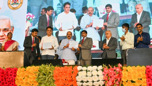 ಮಹಿಳೆಯರ ಉದ್ಯಮಶೀಲತೆಗೆ ಉತ್ತೇಜನ ಮಹಿಳೆಯರ ಉದ್ಯಮಶೀಲತೆಗೆ ಉತ್ತೇಜನ