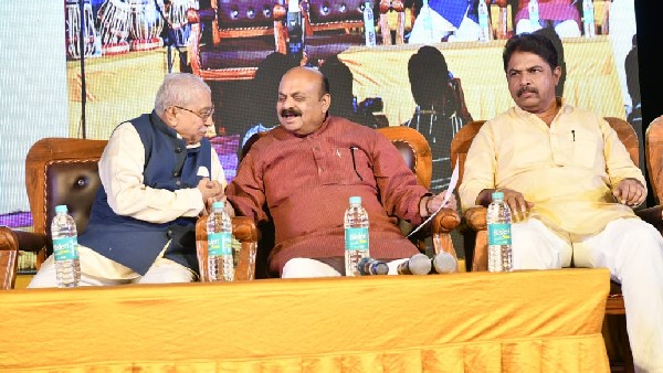 ಕವಿತೆಗಳಿಗೆ ಜೀವ ತುಂಬುವಂತಹ ಹಾಡುಗಾರಿಕೆ 