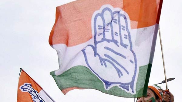 ಪ್ರಿಯಾಂಕಾ ವಾದ್ರಾರಿಂದ ಪರಿಸ್ಥಿತಿ ಅವಲೋಕನ 