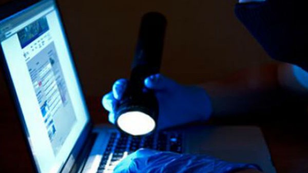 ಸಿಮ್ ಸ್ವಾಪ್ ಹೇಗೆ ನಡೆಸುತ್ತಾರೆ? 