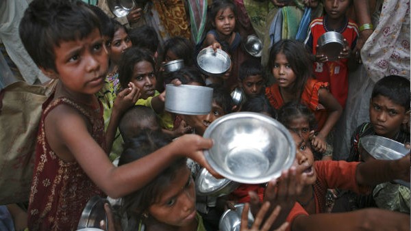  ಸಬ್ಸಿಡಿ ಆಹಾರ ಧಾನ್ಯ ಪಡೆಯಲು ಕಾರ್ಮಿಕರು ಅರ್ಹರಾಗಿದ್ದಾರೆ.