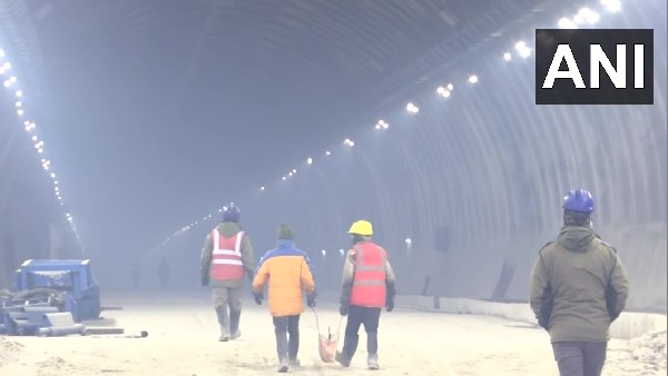 ಚೀನಾದಿಂದ ಗಡಿಯಲ್ಲಿ ಗ್ರಾಮ ನಿರ್ಮಾಣದ ಕಸರತ್ತು ಚೀನಾದಿಂದ ಗಡಿಯಲ್ಲಿ ಗ್ರಾಮ ನಿರ್ಮಾಣದ ಕಸರತ್ತು