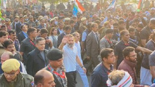 Kamal Haasan joins Rahul Gandhi’s Bharat Jodo Yatra in Delhi