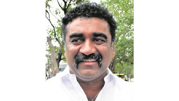 ಜಿಲ್ಲೆಯಲ್ಲಿ ಸಕ್ರೀಯರಾದ ರಾಜಕೀಯ ಪ್ರವೇಶಾಕಾಂಕ್ಷಿಗಳು