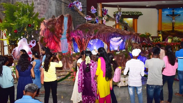  ಕ್ರೈಸ್ತ ಸಮುದಾಯದವರಿಂದ ಪ್ರಾರ್ಥನೆ ಸಲ್ಲಿಕೆ