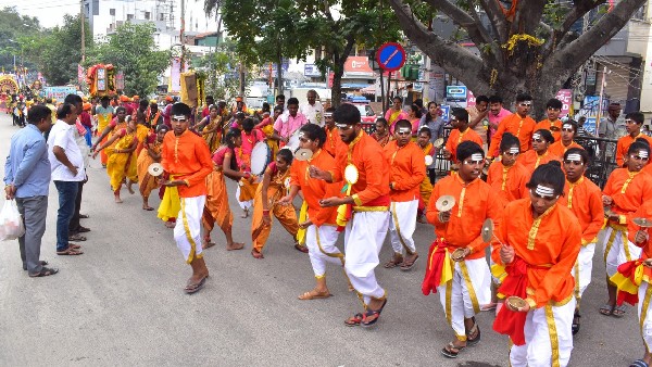 Splendor of Grand Janapada Jatra in Mandya, Artists troupes attracted attention