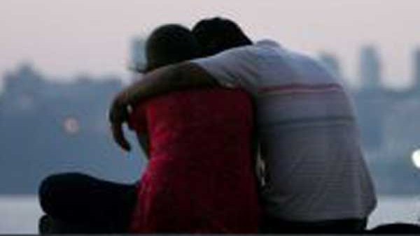 ಸ್ಮಾರ್ಟ್‌ಫೋನ್‌ಗಳಿಂದ ಗಂಡ-ಹೆಂಡತಿ ಸಂಬಂಧ ಹಾಳು! 