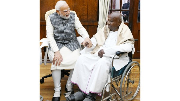 ಮೋದಿ ಭೇಟಿ ಬಗ್ಗೆ ಮಾಜಿ ಪ್ರಧಾನಿ ದೇವೇಗೌಡರ ಟ್ವೀಟ್ 