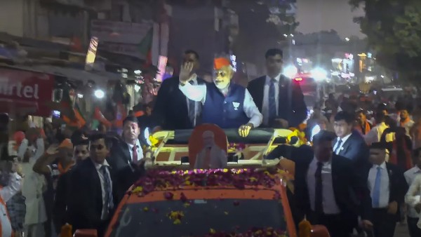 ಗುಜರಾತ್‌ನ 16 ಕಣಗಳಲ್ಲಿ ಪ್ರಧಾನಿ ರೋಡ್ ಶೋ 