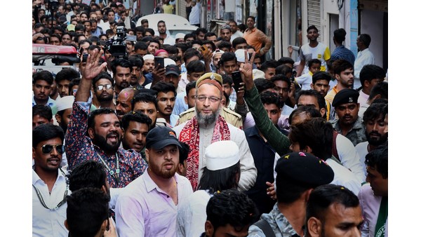 ನಾಲ್ಕು ಹೆಂಡತಿಯರು ಇರುವುದು ಒಳಿತಲ್ಲ ಎಂದವರಿಗೆ ತಿರುಗೇಟು ನಾಲ್ಕು ಹೆಂಡತಿಯರು ಇರುವುದು ಒಳಿತಲ್ಲ ಎಂದವರಿಗೆ ತಿರುಗೇಟು