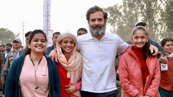 ಪ್ರಧಾನಿ ಮೋದಿ ವಿರುದ್ಧ ರಾಹುಲ್ ಗಾಂಧಿ ವಾಗ್ದಾಳಿ ಪ್ರಧಾನಿ ಮೋದಿ ವಿರುದ್ಧ ರಾಹುಲ್ ಗಾಂಧಿ ವಾಗ್ದಾಳಿ