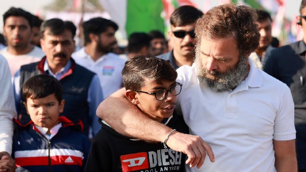 Rahul Gandhi Lashes out Narendra Modi on LPG rate reduction in Rajasthan 