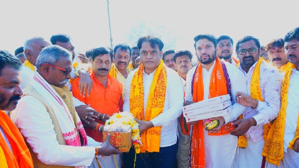 Ramanagara district incharge minister and devotees dedicated silver brick to Ram Mandir