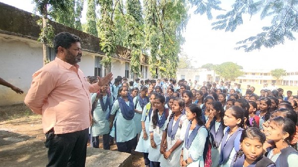 ನಾನು ಆದೇಶ ಮಾಡಲು ಇಲ್ಲಿಗೆ ಬಂದಿಲ್ಲ ನಾನು ಆದೇಶ ಮಾಡಲು ಇಲ್ಲಿಗೆ ಬಂದಿಲ್ಲ