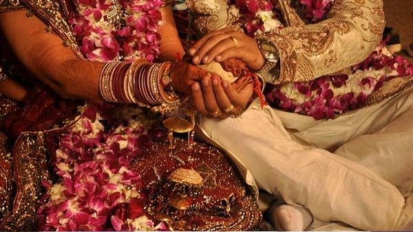 ಮದುವೆ ಯಾವಾಗ ಅಂತಾ ಕೇಳೋರಿಗೇನೂ ಕಮ್ಮಿಯಿಲ್ಲ! 