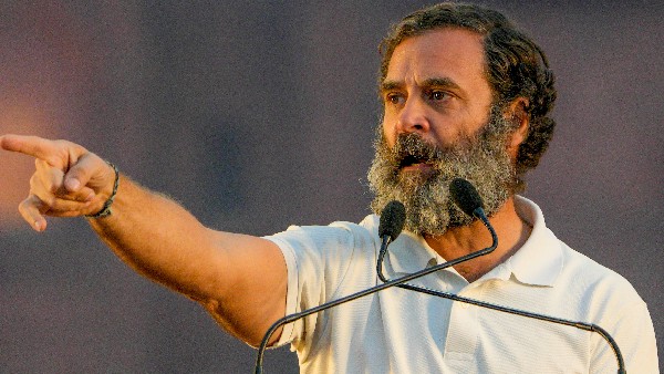 Congress leader invites Smriti Irani to join Bharat Jodo Yatra