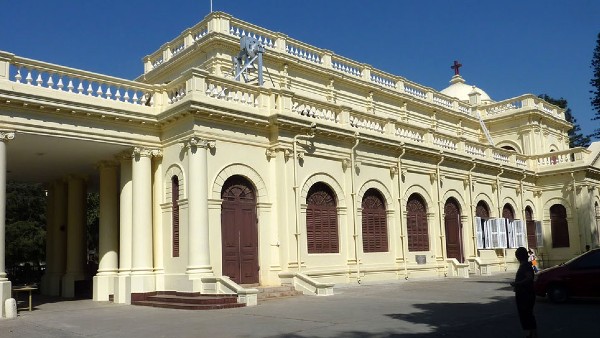 5- ಸೇಂಟ್ ಮಾರ್ಕ್ಸ್ ಕ್ಯಾಥೆಡ್ರಲ್ ಚರ್ಚ್ (St. Mark’s Cathedral Church) 