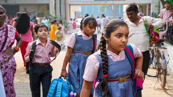 ರಾಜ್ಯದ ಶೇ.40ರಷ್ಟು ಶಾಲೆಗಳಲ್ಲಿ ಖಾಯಂ ಶಿಕ್ಷಕರೇ ಇಲ್ಲ 