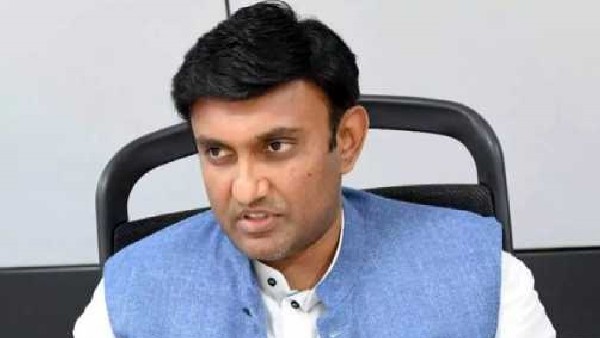 No Mask Mandatory In The Health Minister Sudhakar Clarified 