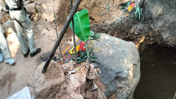Four Accused Arrested For Digging 15 Feet Well For Treasure At Karwar