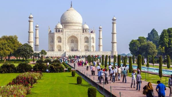 Covid scare: Screening of tourists begins at other tourist destinations including Agra