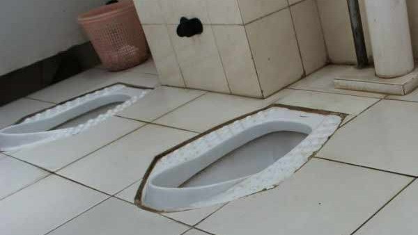 The tamilnadu headmistress told to cleaned the school toilet from Dalit students 