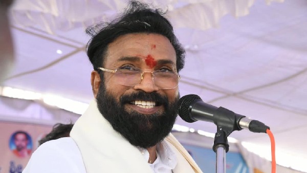 ಹಿಂದುಳಿದ ವರ್ಗದ ಮಕ್ಕಳ ಭವಿಷ್ಯದ ಮೇಲೆ ಚಪ್ಪಡಿ ಕಲ್ಲು