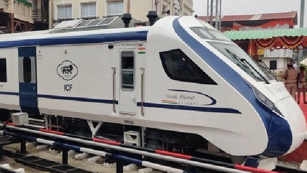 Year end 2022 Vande Bharat Express Train Come To Karnataka 