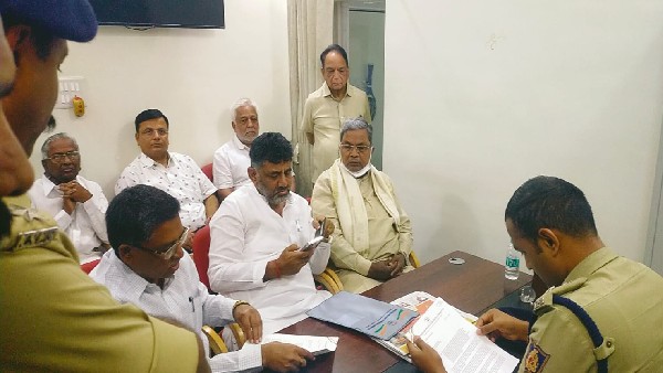  ಕಾಂಗ್ರೆಸ್‌ ನಾಯಕರು ನೀಡಿದ ದೂರಿನಲ್ಲಿ ಏನಿದೆ?