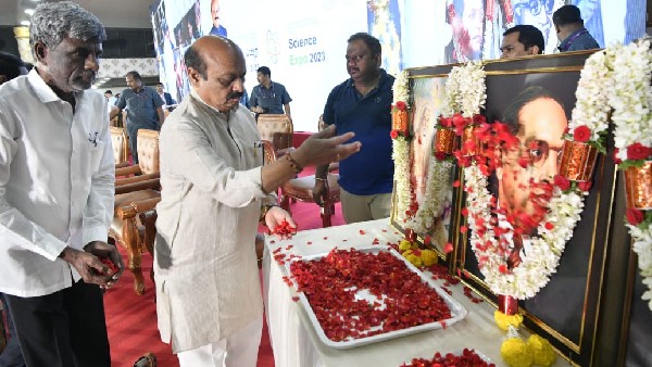 ಭರವಸೆ ನೀಡುವುದರಲ್ಲಿ ಹಿಂದೆ ಬೀಳದ ಜೆಡಿಎಸ್ 