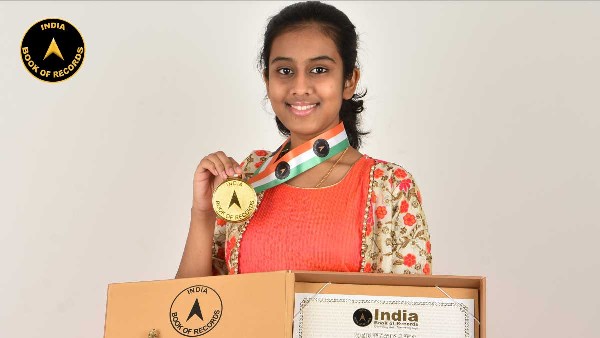 ಮಗಳ ಸಾಧನೆ ಸೆರೆ ಮಗಳ ಸಾಧನೆ ಸೆರೆ