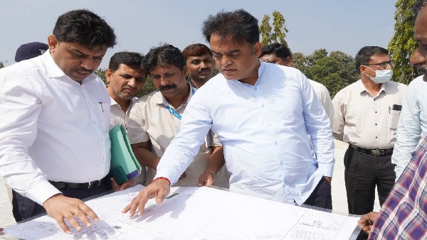 ಆಸ್ಕರ್ ಫರ್ನಾಂಡಿಸ್ ಕಾಲದಲ್ಲಿ ಡಿಪಿಆರ್ ಆಸ್ಕರ್ ಫರ್ನಾಂಡಿಸ್ ಕಾಲದಲ್ಲಿ ಡಿಪಿಆರ್