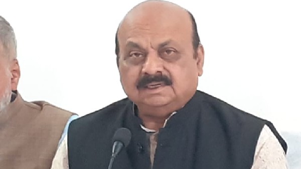 ತೊಂದರೆ ನೀಡದಂತೆ ನಿರ್ದೇಶನ ತೊಂದರೆ ನೀಡದಂತೆ ನಿರ್ದೇಶನ