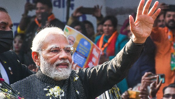 ಸಿನಿಮಾಗಳ ಬಗ್ಗೆ ಅನಗತ್ಯ ಟೀಕೆ ಬೇಡ: ಪ್ರಧಾನಿ