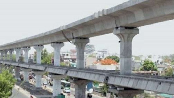 ಸೆಂಟ್ರಲ್ ಸಿಲ್ಕ್ ಬೋರ್ಡ್ ನಡುವಿನ ರಸ್ತೆ 