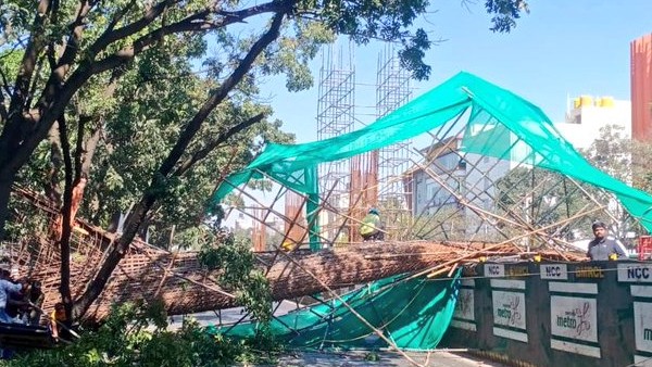 2-year-old child and mother killed after an under construction Metro pillar collapse in Hennur