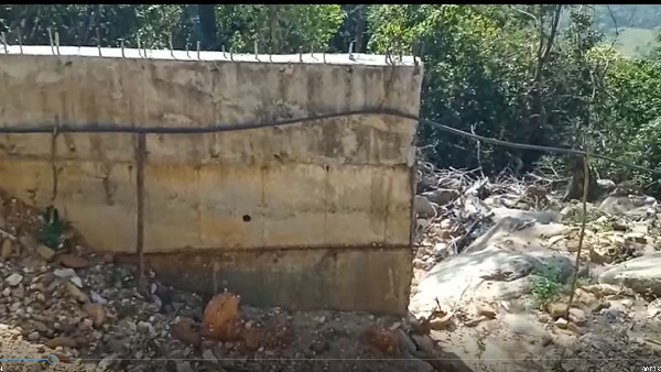 Kalasa; Three crores costing concrete road damaged in four months